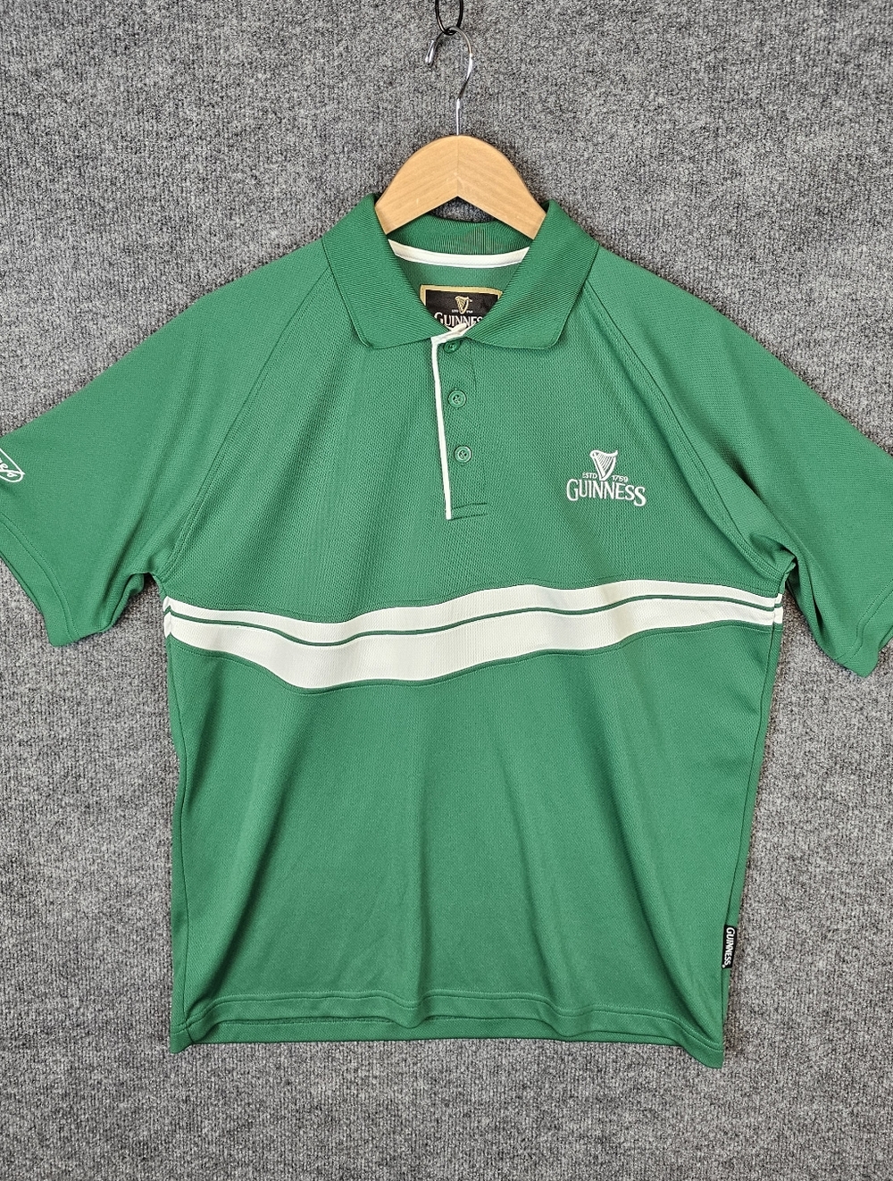 Guinness Official Performance Polo Shirt | Green & White Rugby Style | Medium